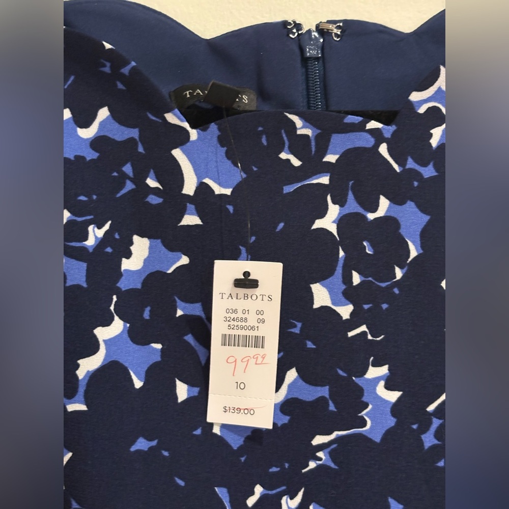 TALBOTS CREPE SHIFT DRESS FLORAL PRINT NAVY NWT Size 10 - Picture 6 of 7